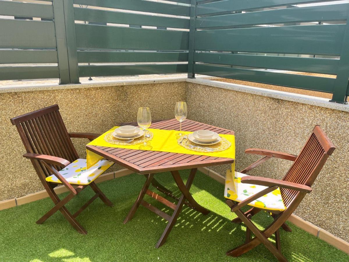 Con Terraza Y Acceso A La Playa Apartment